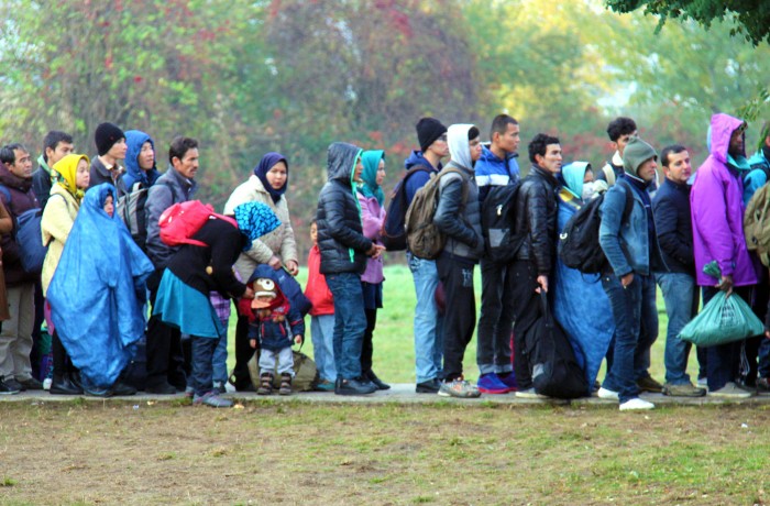 Verfehlte Asylpolitik öffnet illegaler Migration Tür und Tor